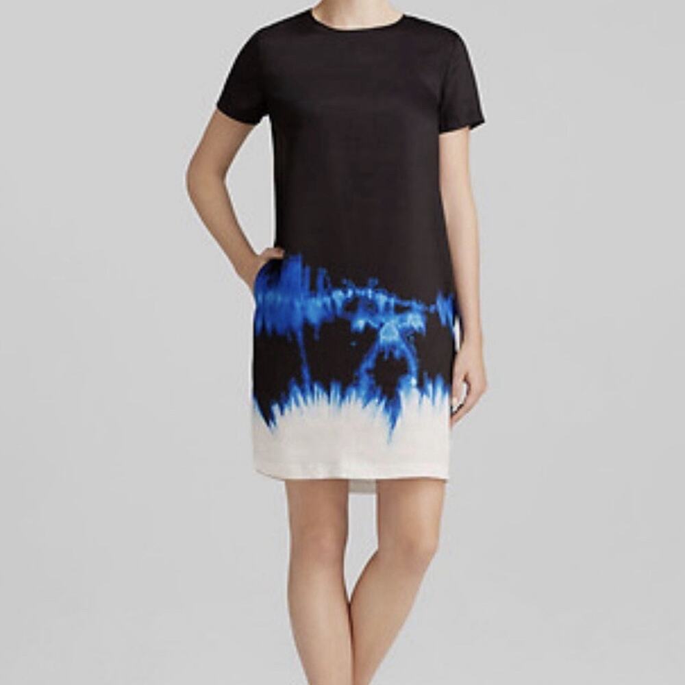 VINCE Black Indigo Blue Tie Dye Print Short Sleeve Shift Dress Size 12 Pockets